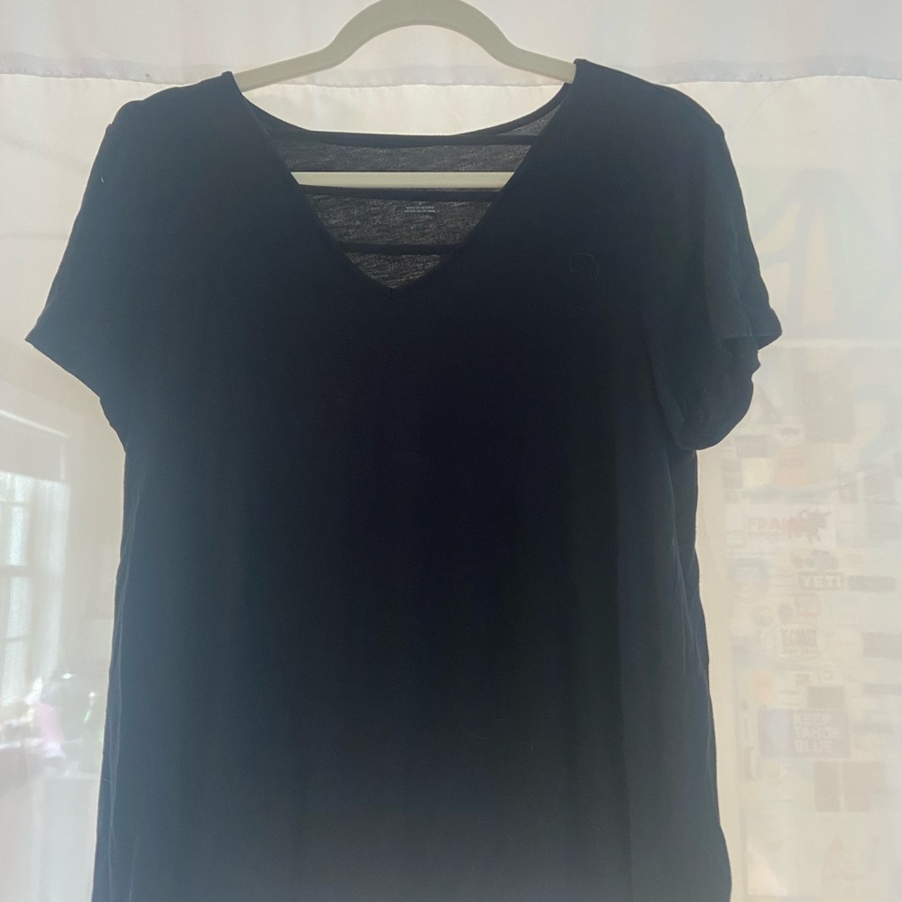 Mossimo Supply Co. Black Short Sleeve Shirt - Size Small